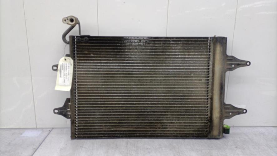 Condenseur de clim VOLKSWAGEN POLO 4 PHASE 1 Diesel