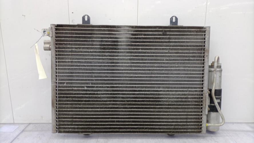 Condenseur de clim RENAULT CLIO 2 PHASE 1 Essence