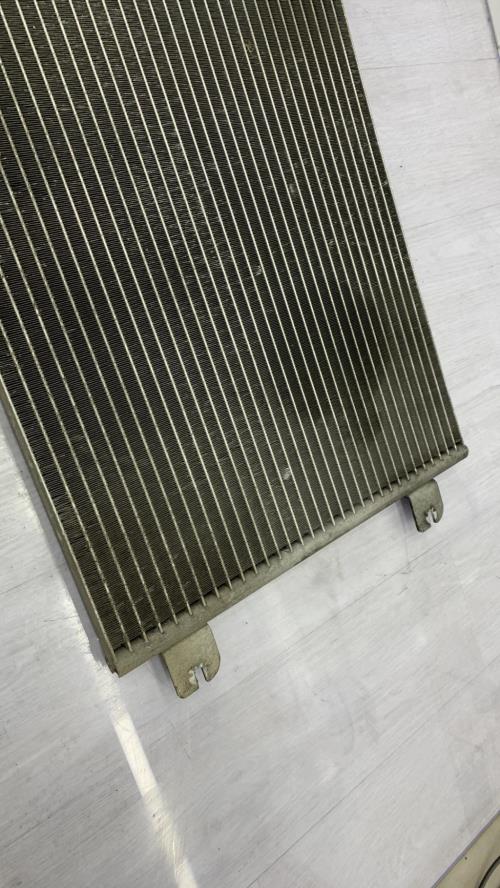 Condenseur de clim RENAULT MEGANE 1 PHASE 2 Essence