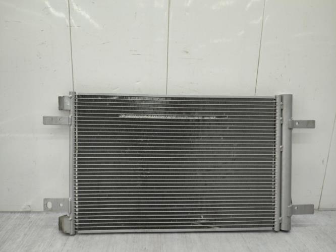 Condenseur de clim PEUGEOT 308 2 SW PHASE 1 BREAK Essence