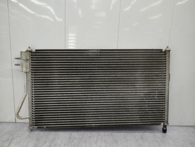 Condenseur de clim FORD FOCUS 1 Essence