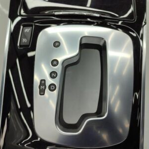 Console central (interieur plastique) RENAULT LATITUDE Diesel