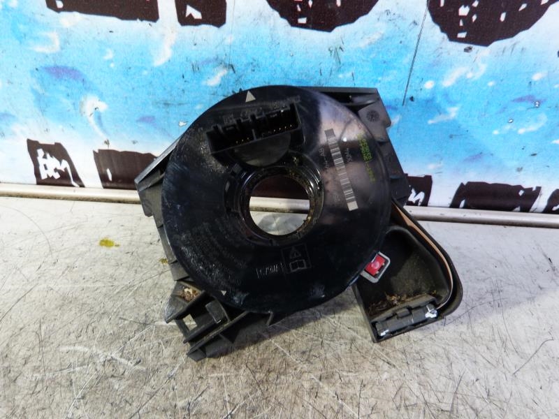 Contacteur tournant FORD FIESTA 5 PHASE 1 Essence