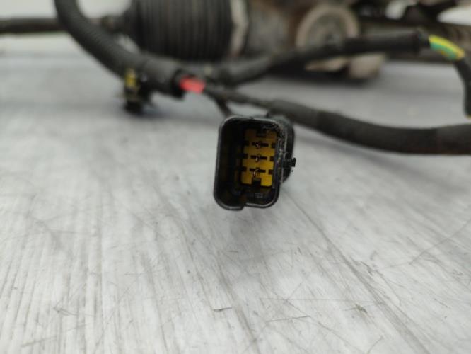 Cremaillere assistee PEUGEOT 208 1 PHASE 1 Essence