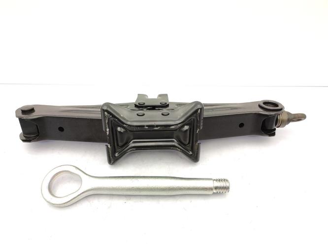 Cric LEXUS IS 2 PHASE 1 Diesel