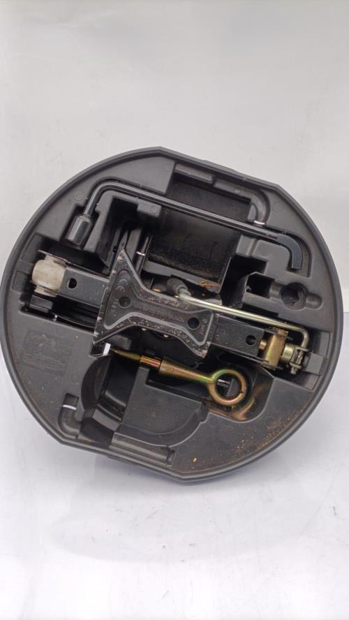 Cric (Ensemble depannage) CITROEN C3 1 PHASE 1 Essence