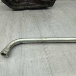 Cric (Ensemble depannage) VOLKSWAGEN POLO 5 PHASE 1 Diesel