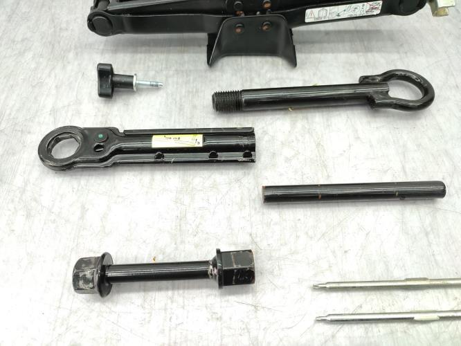 Cric (Ensemble depannage) RENAULT GRAND ESPACE 4 PHASE 2 Diesel