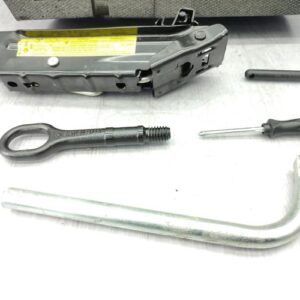 Cric (Ensemble depannage) AUDI A3 2 SPORTBACK PHASE 2 Diesel