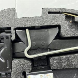 Cric (Ensemble depannage) CITROEN C4 GRAND PICASSO 1 Diesel