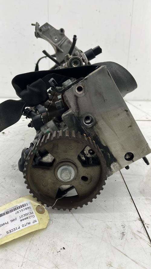 Culasse PEUGEOT 206 PHASE 1 BREAK Diesel