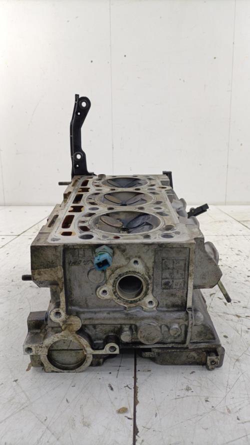 Culasse PEUGEOT 605 PHASE 1 Essence