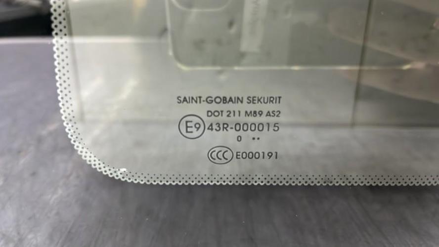 Custode arriere droit CITROEN BERLINGO 2 PHASE 1 Diesel