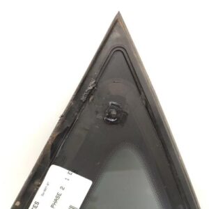 Custode arriere droit FORD FIESTA 6 PHASE 2 Essence