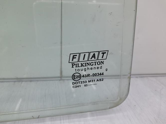 Custode arriere droit FIAT SEICENTO Essence