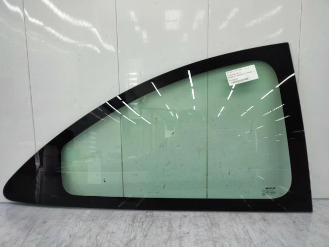 Custode arriere droit RENAULT MEGANE 2 PHASE 1 Essence