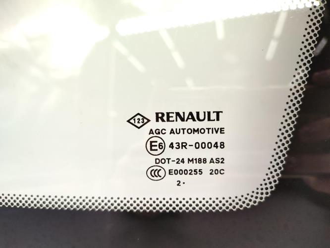 Custode arriere droit RENAULT MEGANE 3 PHASE 2 BREAK Diesel