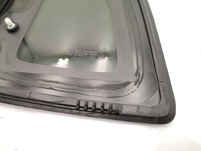 Custode arriere droit RENAULT CAPTUR 1 PHASE 2 Essence