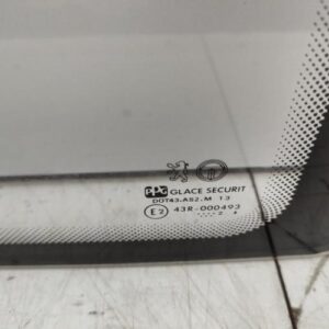 Custode arriere droit PEUGEOT 106 PHASE 1 Essence
