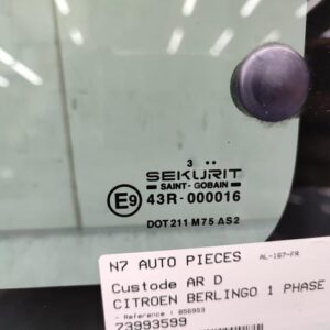 Custode arriere droit CITROEN BERLINGO 1 PHASE 2 Diesel