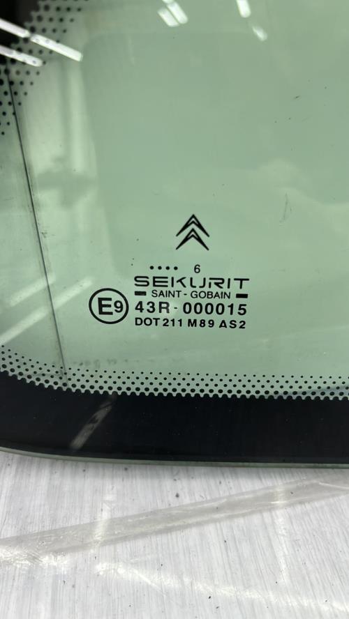 Custode arriere droit CITROEN XSARA PICASSO PHASE 1 Essence