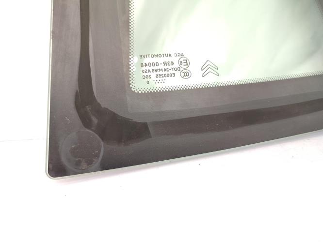 Custode arriere droit CITROEN C3 2 PHASE 1 Diesel