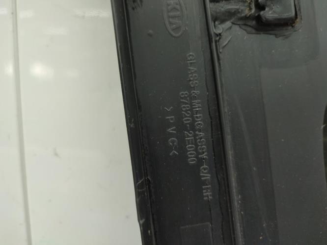 Custode arriere droit HYUNDAI TUCSON 1 Diesel