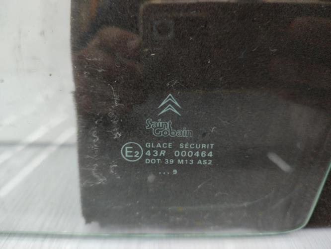 Custode arriere droit CITROEN AX PHASE 1 Essence