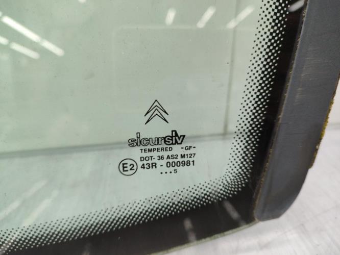 Custode arriere droit CITROEN ZX PHASE 2 Diesel