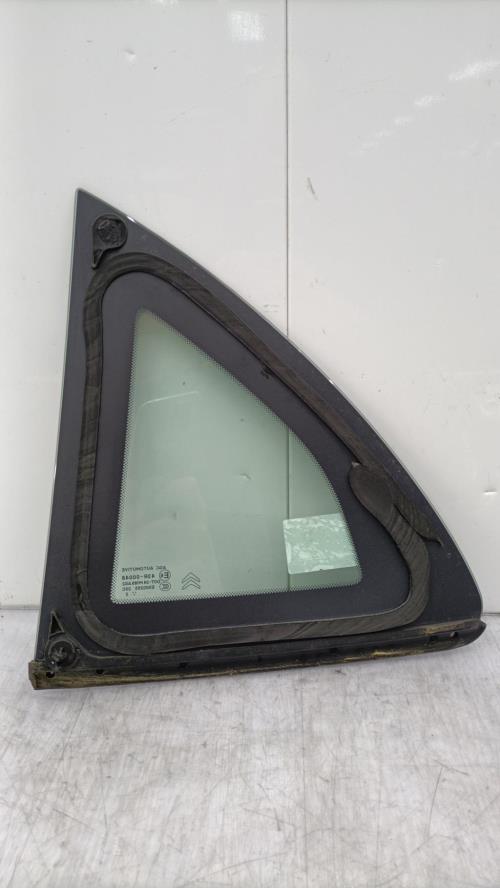 Custode arriere droit CITROEN C3 2 PHASE 1 Essence