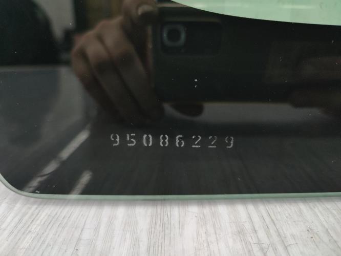 Custode arriere droit PEUGEOT PARTNER 1 PHASE 2 Diesel