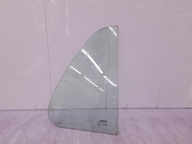 Custode arriere droit RENAULT CLIO 1 PHASE 3 Essence