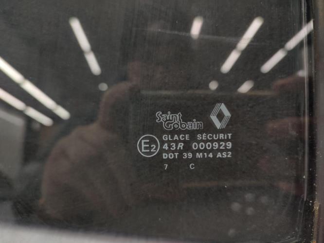 Custode arriere droit RENAULT TRAFIC 1 PHASE 1 Essence