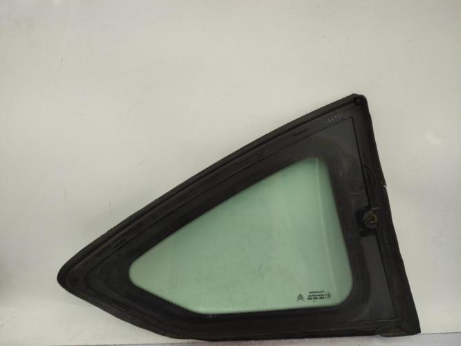 Custode arriere gauche CITROEN C4 1 PHASE 1 Diesel