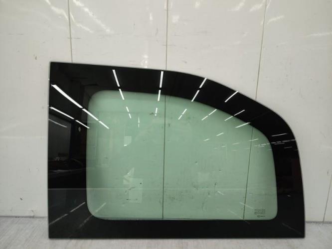 Custode arriere gauche CITROEN BERLINGO 2 PHASE 1 Diesel