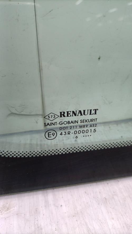 Custode arriere gauche RENAULT MEGANE 2 PHASE 1 BREAK Diesel