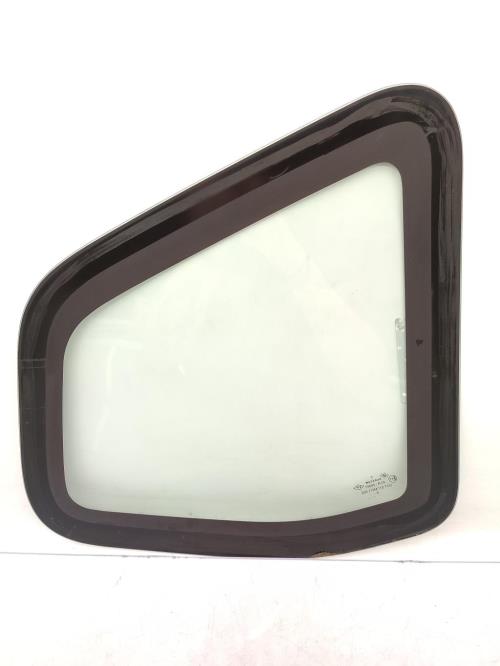 Custode arriere gauche DACIA DUSTER 1 PHASE 2 Essence