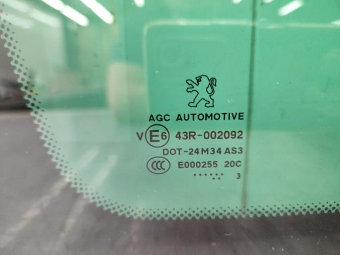 Custode arriere gauche PEUGEOT 308 1 SW PHASE 2 BREAK Diesel