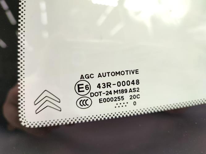 Custode arriere gauche CITROEN C3 2 PHASE 1 Diesel