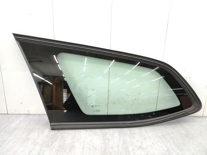 Custode arriere gauche PEUGEOT 308 2 SW PHASE 1 BREAK Essence