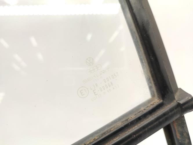 Custode avant gauche VOLKSWAGEN GOLF 2 Essence