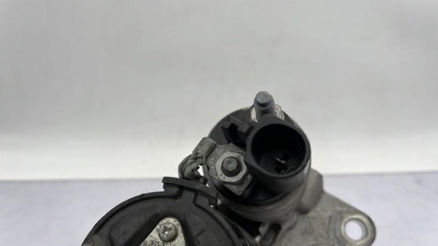 Demarreur VOLKSWAGEN POLO 5 PHASE 1 Essence