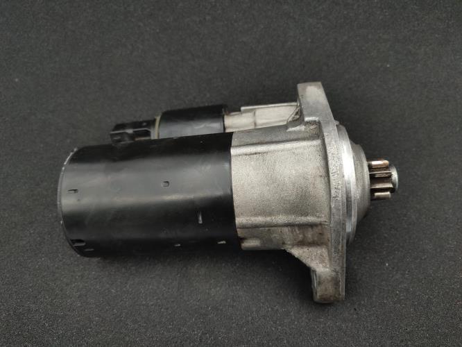 Demarreur VOLKSWAGEN GOLF 4 Essence