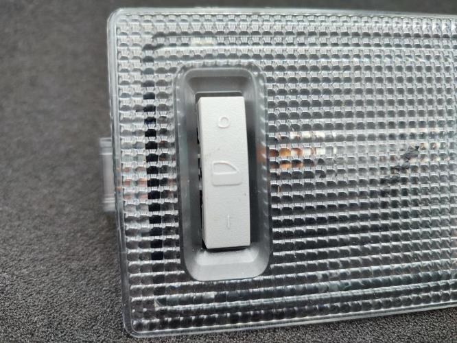 Eclairage de plafonnier OPEL CORSA D PHASE 2 Diesel