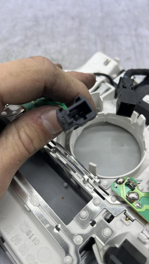 Eclairage de plafonnier VOLKSWAGEN GOLF 6 Essence