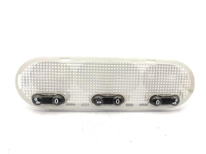 Eclairage de plafonnier NISSAN JUKE 1 PHASE 2 Diesel