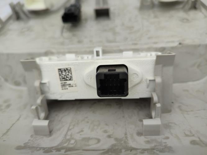 Eclairage de plafonnier RENAULT MEGANE 4 PHASE 1 Essence
