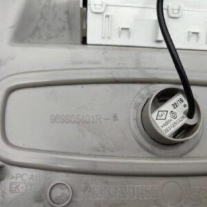 Eclairage de plafonnier RENAULT CLIO 4 PHASE 1 Essence