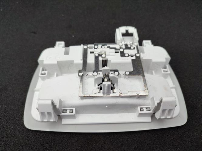 Eclairage de plafonnier DACIA SANDERO 3 Essence