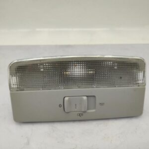 Eclairage de plafonnier VOLKSWAGEN FOX Essence